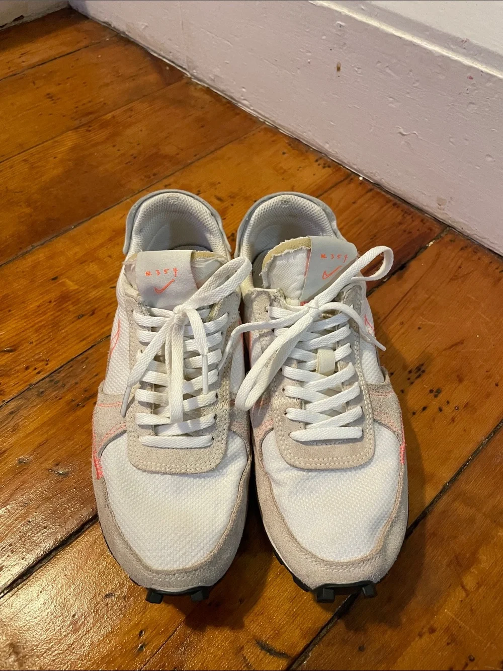 Nike Women's Sneakers in White with Beige and Coral Accents